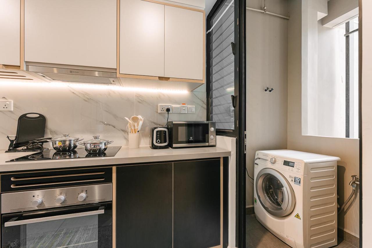 Zenity Apartel Dist 1 By Ssens Homes